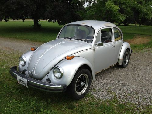 1976 vw bettle classis, silver, 4-speed manual