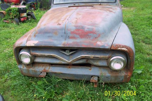 390 ford motor and transmission, does run