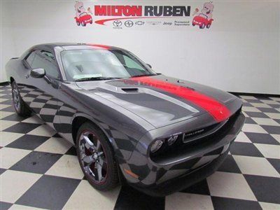 2dr cpe rallye redline dodge challenger rallye redline 2 door rwd coupe v6 autom