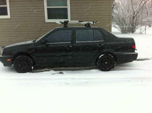 1996 volkswagen jetta trek sedan 4-door 2.0l