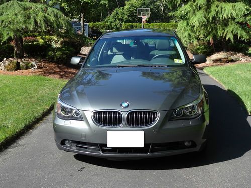 2005 bmw 545i fully loaded, dvd sedan 4-door 4.4l