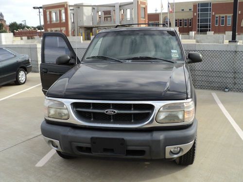 2000 ford explorer xlt sport utility 4-door 5.0l