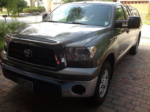 2008 toyota tundra base extended crew cab pickup 4-door 5.7l