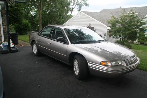 1996 chrysler concorde lx sedan 4-door 3.3l
