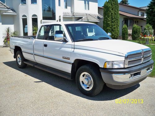 1995 dodge ram 2500 club cab  low mileage survivor 5.9l l6 turbo diesel 5 speed