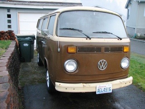 1979 volkswagen bus passenger