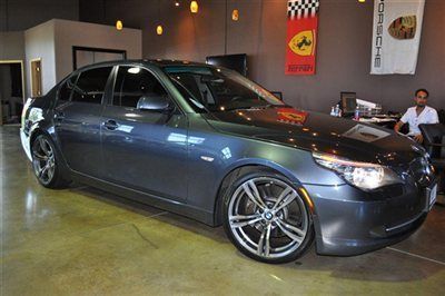 535i 5 series new m5 rims and pirelli tires*navigation*heated seats*sport*very c