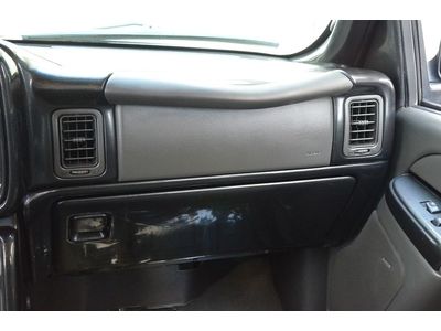 2004 SILVERADO 2500HD CREW 6.0L 4X4 LIFTED TRUCK CLEAN HWY MILES $599 SHIP, US $11,980.00, image 38