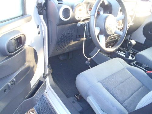 2009 Jeep Wrangler Sahara 4 Door 4X4 Hard top No Reserve!!!!, image 5
