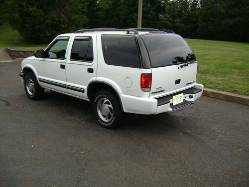 2000 Chevrolet Blazer LS Sport Utility 4-Door 4.3L, US $2,495.00, image 4