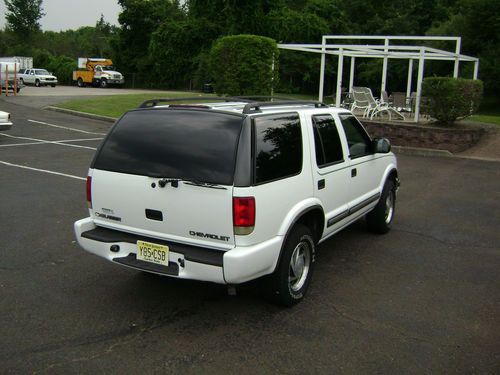 2000 Chevrolet Blazer LS Sport Utility 4-Door 4.3L, US $2,495.00, image 6