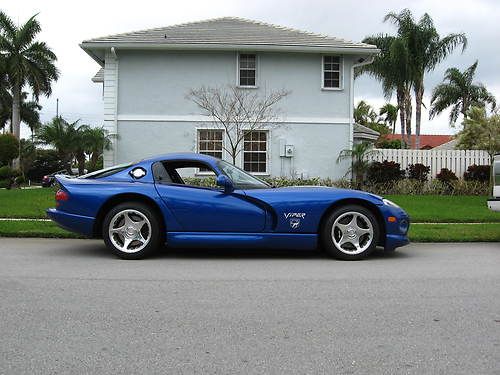 1997 dodge viper  blue/white strips  13200 miles original owner