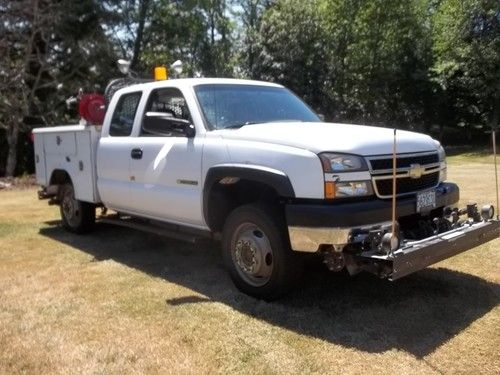 2006 chevrolet 2500 hd silverado ext cab 4x4 w/ service bed