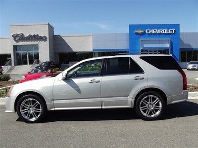 Low Miles Northstar V8 All Wheel Drive Navigation Third Row Seating Sunroof, image 2