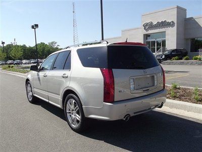 Low Miles Northstar V8 All Wheel Drive Navigation Third Row Seating Sunroof, image 3