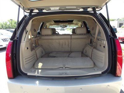 Low Miles Northstar V8 All Wheel Drive Navigation Third Row Seating Sunroof, image 5