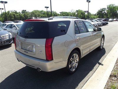 Low Miles Northstar V8 All Wheel Drive Navigation Third Row Seating Sunroof, image 7