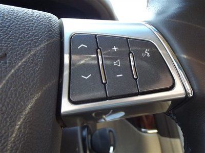 Low Miles Northstar V8 All Wheel Drive Navigation Third Row Seating Sunroof, image 14