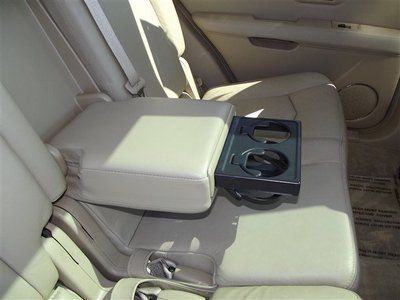 Low Miles Northstar V8 All Wheel Drive Navigation Third Row Seating Sunroof, image 26