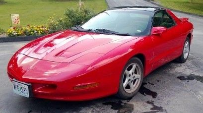 1997 pontiac firebird - excellent daily driver!! v-6, t-tops, loaded