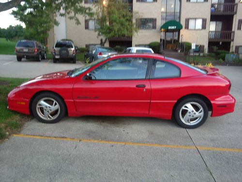 2002 pontiac sunfire gt coupe 2-door 2.4l