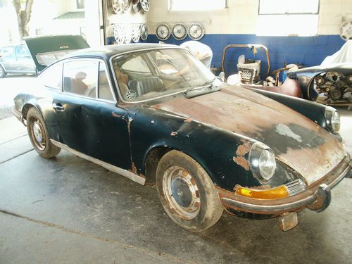 1971 porsche 911 t coupe restoration project