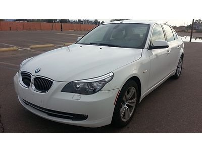 2010 bmw 528i   salvage title runs great