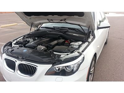 2010 BMW 528i   Salvage Title Runs Great, US $15,800.00, image 25