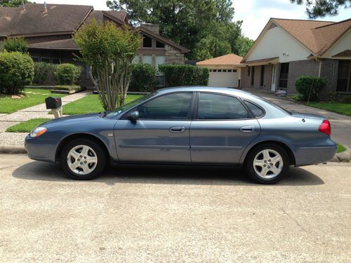 2001 ford taurus lx 4 door sedan