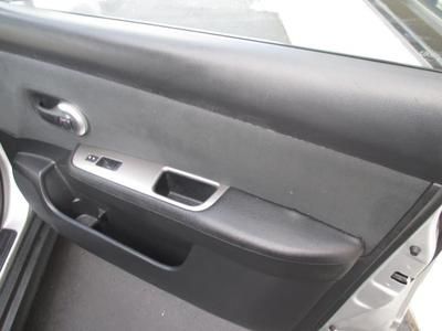 2007 NISSAN VERSA ONLY 93,000 MILES SUPER CLEAN RUNS GREAT WARRANTY LOW PRICE, image 19