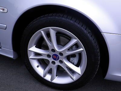 SEDAN SNOW SILVER POWER MOONROOF 54K AUTOMATIC 1 OWNER SOUTHERN CAR 17