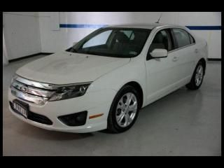 12 ford fusion sedan se, cloth seats, power windows &amp; locks, we finance!