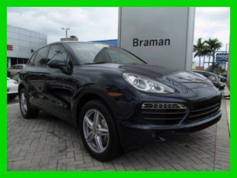 11 certified dark blue 4.8l v8 awd suv *heated leather seats *navigation *fl