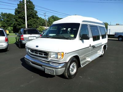 No reserve 1999 ford econoline recreational van seats 7