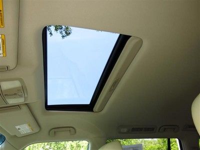 2012 Infiniti QX56 Deluxe Touring Package Cooled Seats Rear DVD Sunroof, Navi, image 23