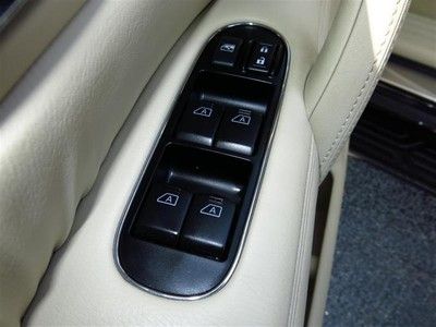 2012 Infiniti QX56 Deluxe Touring Package Cooled Seats Rear DVD Sunroof, Navi, image 24