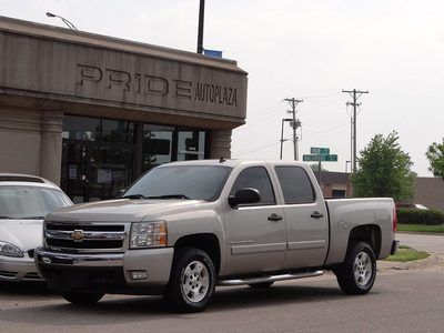 2007 chevrolet silverado 1500 crew cab 1 owner new tires 98k miles $2600 savings