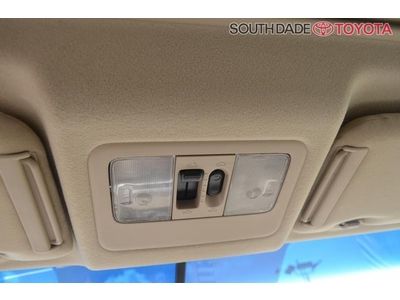 SUV 3.5L CD AM/FM CD Audio System AM/FM radio Air Conditioning No Reserve, image 18