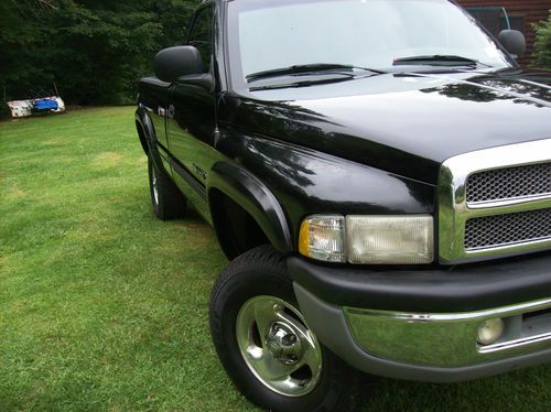 2001 Dodge Ram 1500 4x4 Reg. Cab 8ft. Bed Black Nice Like Sport !, US $4,200.00, image 5
