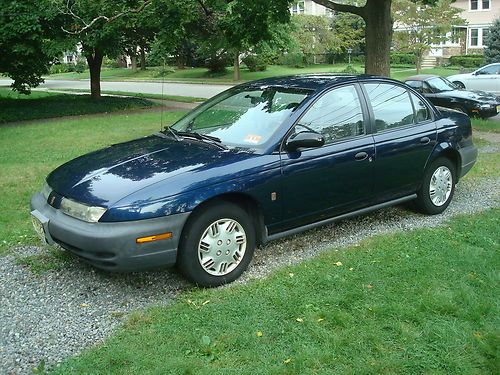 1997 saturn sl1 base sedan 4-door 1.9l for parts or repair