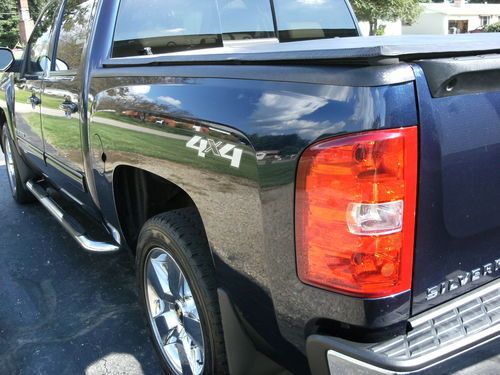 2009 Chevy Silverado Crew Cab LTZ Imperial Blue ,Tan Leather Interior, image 3