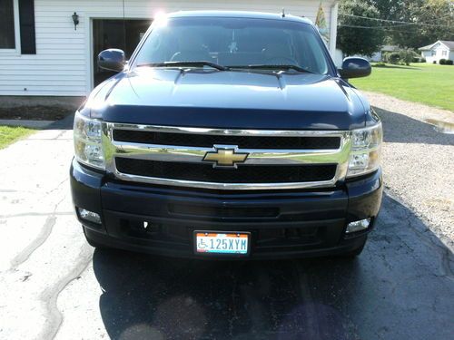 2009 Chevy Silverado Crew Cab LTZ Imperial Blue ,Tan Leather Interior, image 6