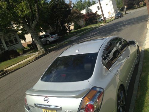 2011 Nissan Altima SL Sedan 4-Door 2.5L, image 2