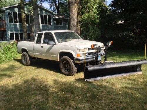 1995 chevy silverado with snowplow