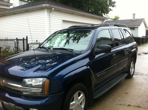 Chevy trailblazer ext lt, 2003, 118k, single owner, clean, tow package, sunroof