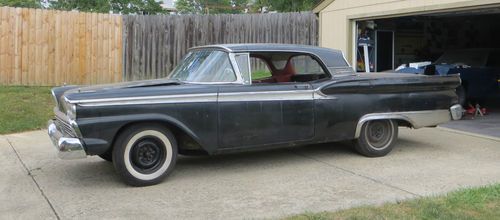 1959 ford fairlane 500  skyliner (retractable hardtop convertible)  not galaxie