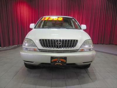 4dr SUV 4X4 3.0L 4-Wheel Disc Brakes ABS Adjustable Steering Wheel AM/FM Stereo, image 7