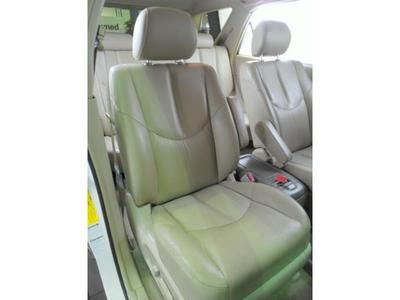 4dr SUV 4X4 3.0L 4-Wheel Disc Brakes ABS Adjustable Steering Wheel AM/FM Stereo, image 17
