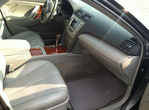 2011 Toyota Camry XLE Sedan 4-Door 3.5L, US $9,500.00, image 8