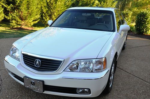 2004 acura rl w/navigation - only 30k miles